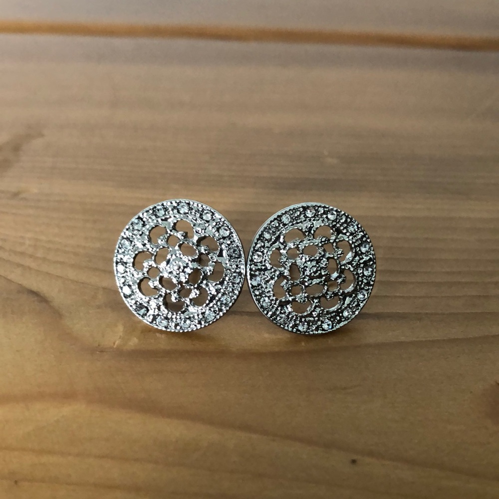 SHEIN Large Silver Studs